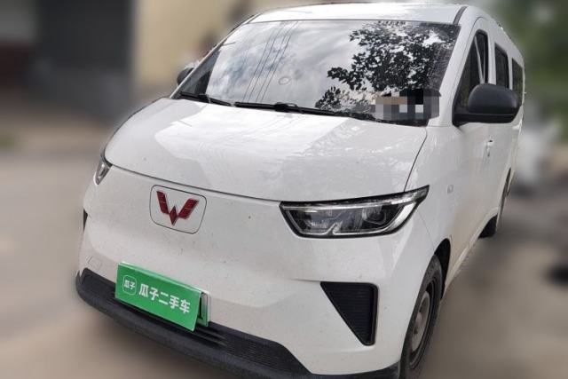 Used Wuling Yangguang 2026 Model, 340km Bus CATL Custom Edition