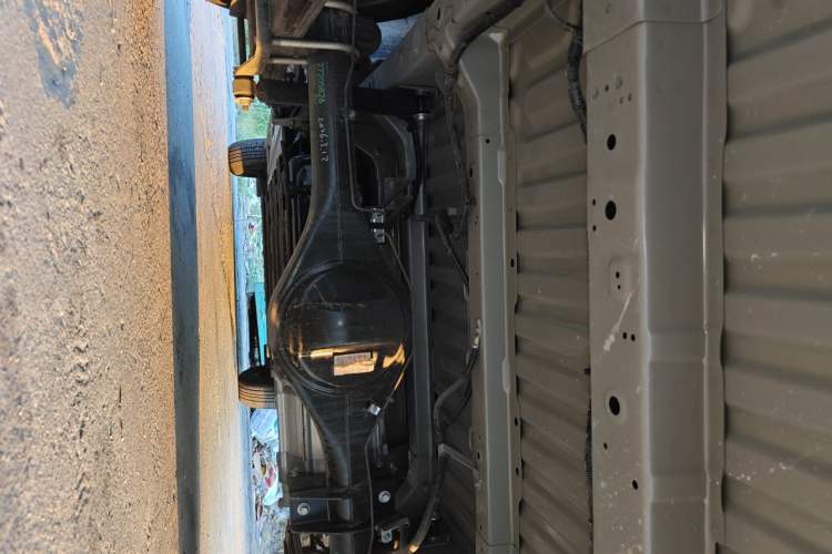 Used Wuling Yangguang 2026 Model, 440km Bus Comfort Edition, 6 Seats Chassis Rear