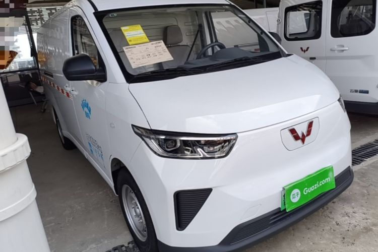 Used Wuling Yangguang 2026 Model, 300km Window-Sealed Practical Edition Exterior 1
