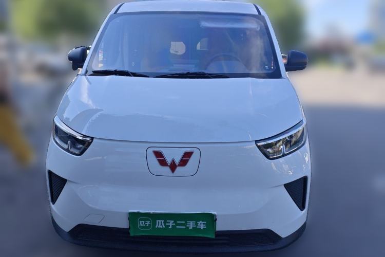 Used Wuling Yangguang 2026 Model, 440km Bus Comfort Edition, 6 Seats Exterior 1