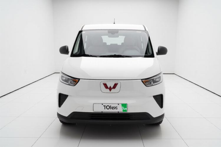 Used Wuling Yangguang 2026 Model, 330km Bus Comfort Edition Front