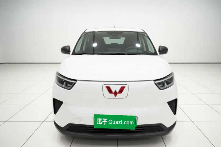 Used Wuling Yangguang 2026 Model, 330km Bus Comfort Edition Front