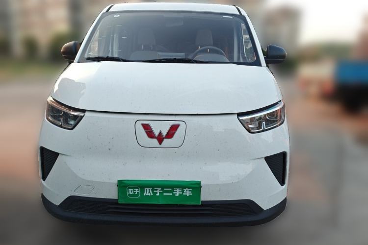 Used Wuling Yangguang 2026 Model, 440km Bus Comfort Edition, 6 Seats Front