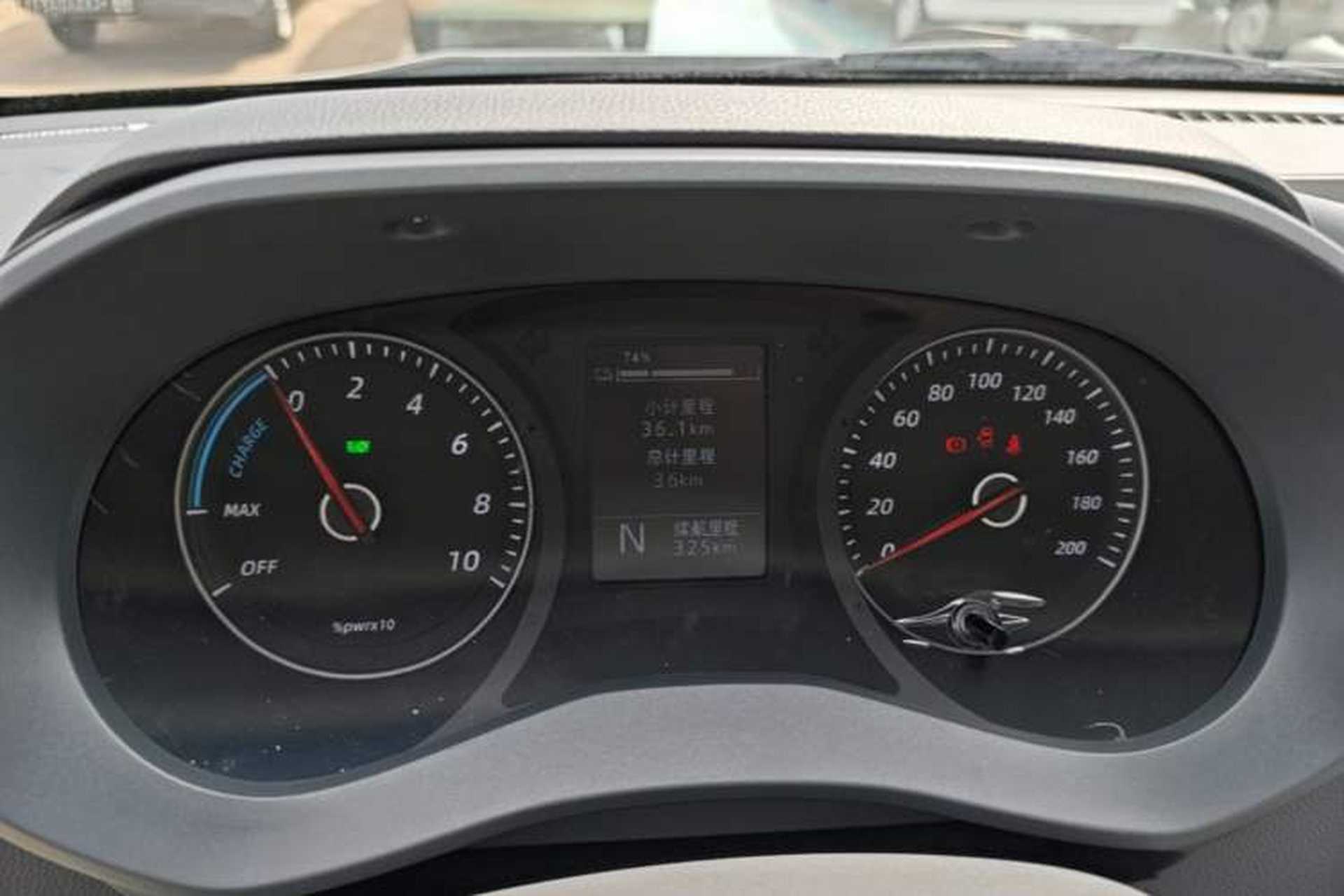 Used Wuling Yangguang 2026 Model, 440km Bus Comfort Edition, 6 Seats Instrument Cluster