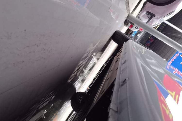 Used Wuling Yangguang 2026 Model, 330km Bus Comfort Edition Left Side Sill