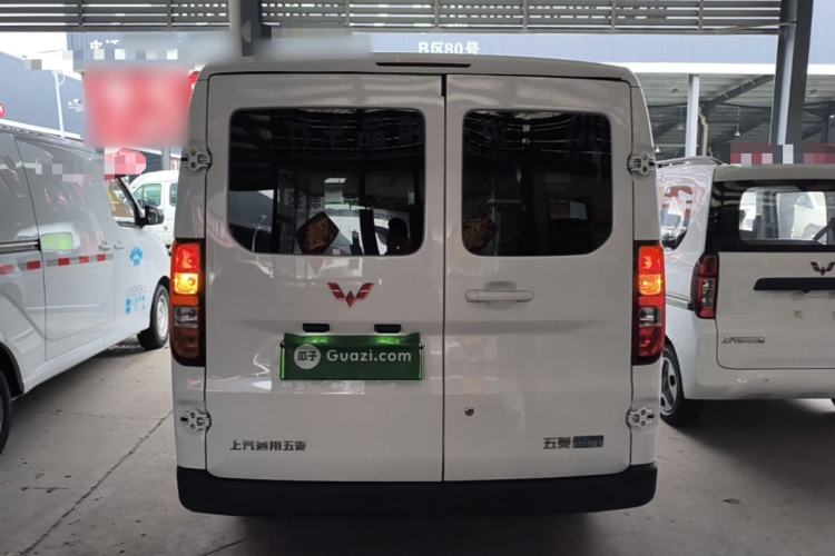 Used Wuling Yangguang 2026 Model, 440km Bus Comfort Edition, 6 Seats Rear