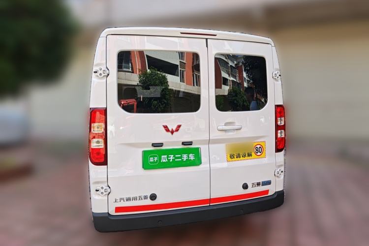 Used Wuling Yangguang 2026 Model, 440km Bus Comfort Edition, 6 Seats Rear Left 45 Deg
