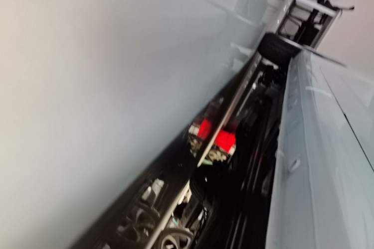 Used Wuling Yangguang 2026 Model, 330km Bus Comfort Edition Right Side Sill