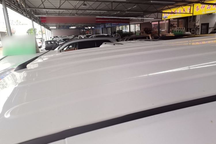 Used Wuling Yangguang 2026 Model, 330km Bus Comfort Edition Roof