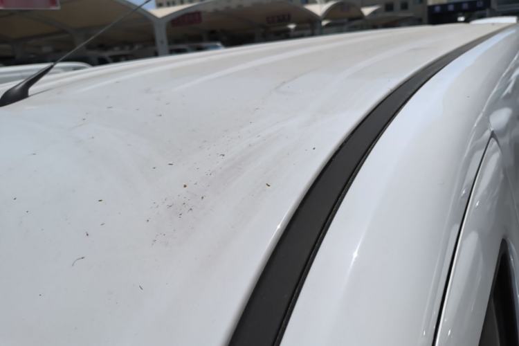 Used Wuling Yangguang 2026 Model, 330km Bus Comfort Edition Roof