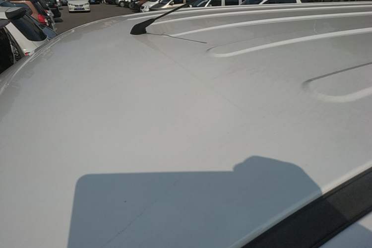 Used Wuling Yangguang 2026 Model, 330km Bus Comfort Edition Roof