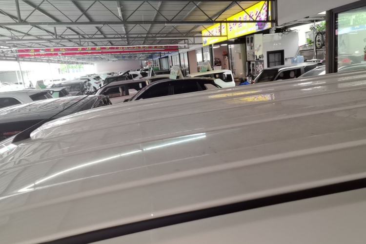 Used Wuling Yangguang 2026 Model, 330km Bus Comfort Edition Roof