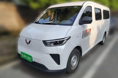 Used Wuling Yangguang 2026 Model, 440km Bus Comfort Edition, 6 Seats