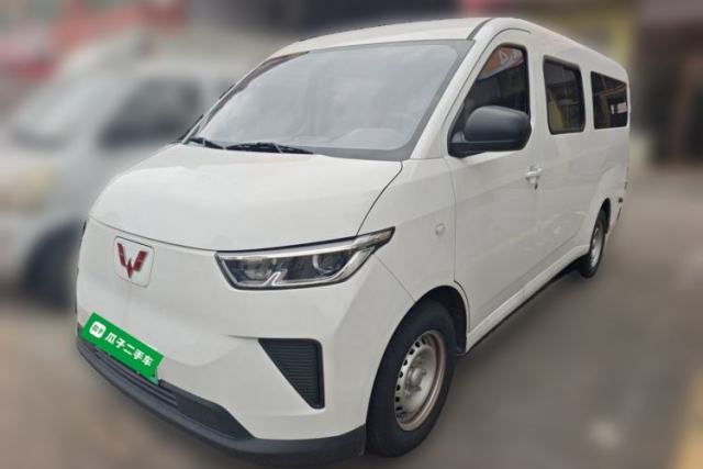Used Wuling Yangguang 2026 Model, 440km Bus Comfort Edition, 6 Seats