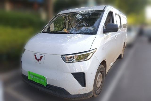 Used Wuling Yangguang 2026 Model, 440km Bus Comfort Edition, 6 Seats