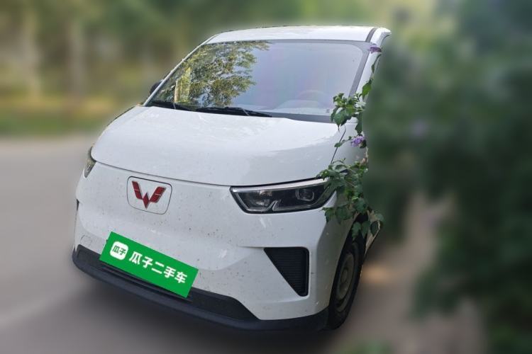 Used Wuling Yangguang 2026 Model, 440km Bus Comfort Edition, 6 Seats Guazi used car, China used car export, Used car for sale, Used  cars, Cheapest cars for sale