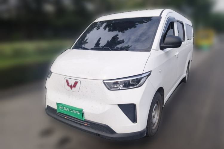 Used Wuling Yangguang 2026 Model, 440km Bus Comfort Edition, 6 Seats Guazi used car, China used car export, Used car for sale, Used cars, Cheapest cars for sale