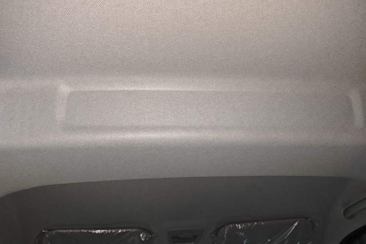 Used Wuling Zhengcheng 2021 1.5T Manual Comfort Version Headliner