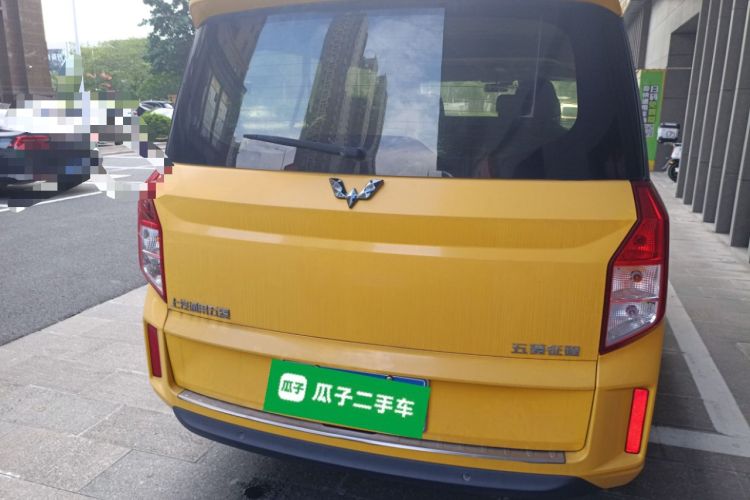 Used Wuling Zhengcheng 2021 1.5T Manual Luxury Version Rear