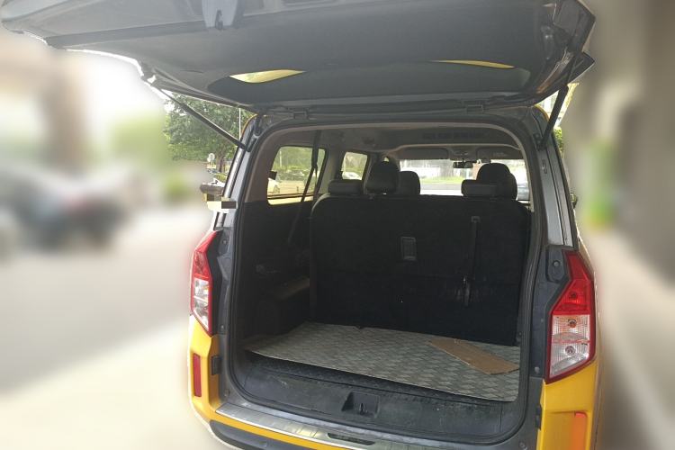 Used Wuling Zhengcheng 2021 1.5T Manual Luxury Version Trunk