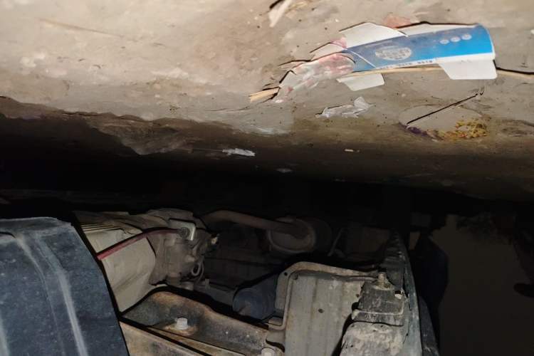 Used Wuling Zhengcheng 2015 1.5L Comfort L3C Chassis Front Right
