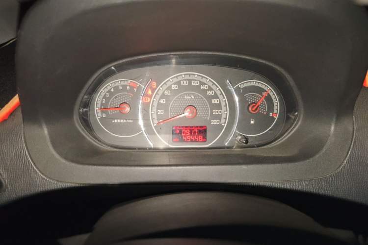 Used Wuling Zhengcheng 2015 1.5L Comfort L3C Instrument Cluster