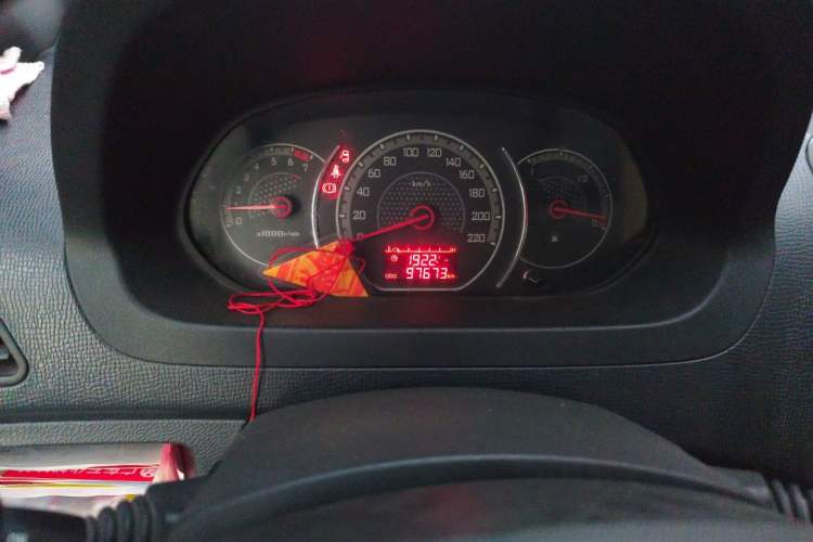 Used Wuling Zhengcheng 2015 1.5L Comfort L3C Instrument Cluster