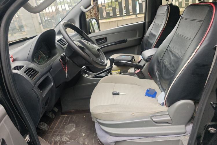 Used Wuling Zhengcheng 2015 1.5L Comfort L3C Left Front Seat