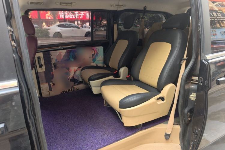 Used Wuling Zhengcheng 2015 1.8L Luxury Model LJ479QE2 Left Rear Seat
