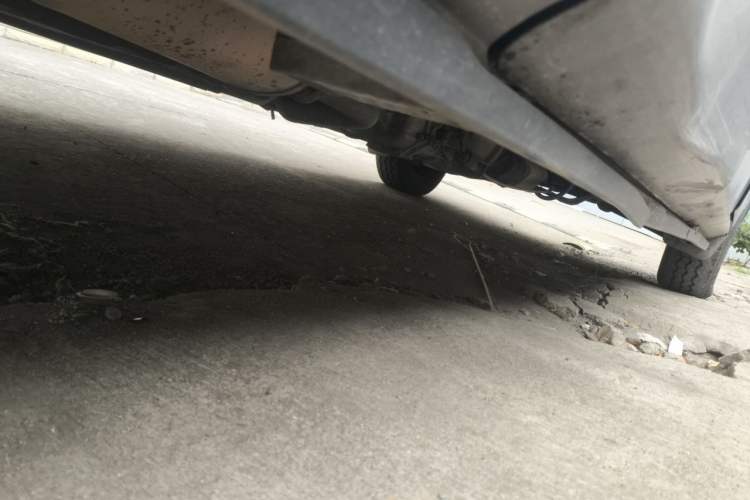Used Wuling Zhengcheng 2015 1.5L Comfort L3C Chassis Rear Right