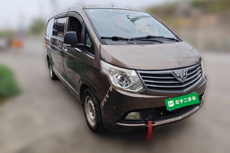 Used Wuling Zhengcheng 2015 1.8L Comfort Model LJ479QE2 Front Right 45 Deg