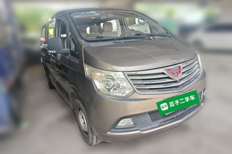 Used Wuling Zhengcheng 2015 1.5L Comfort L3C Front Right 45 Deg