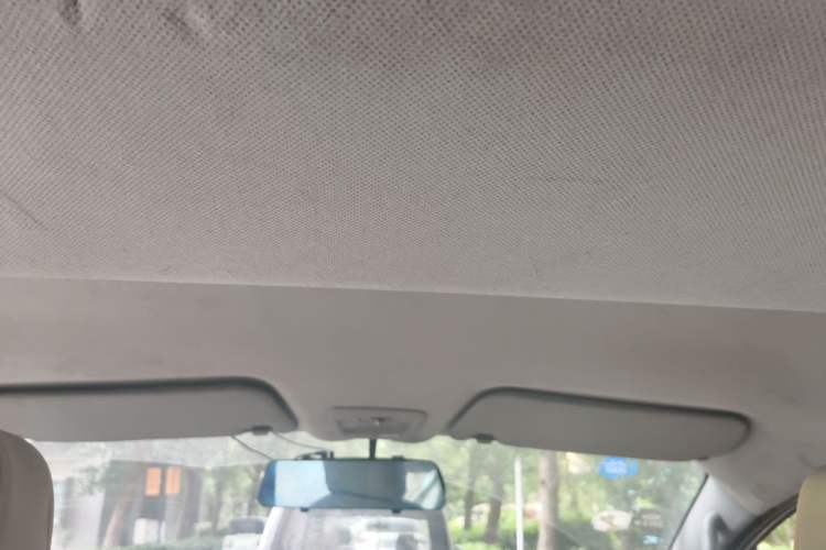 Used Wuling Zhengcheng 2015 1.5L Comfort L3C Headliner