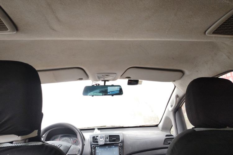 Used Wuling Zhengcheng 2015 1.5L Comfort L3C Headliner