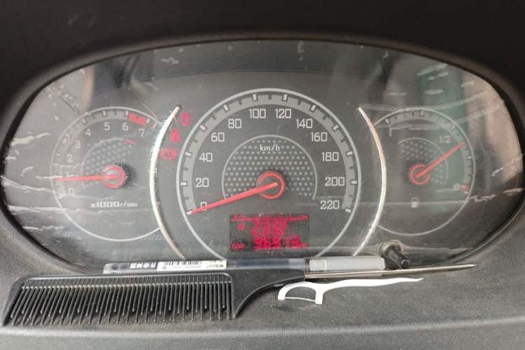 Used Wuling Zhengcheng 2015 1.5L Comfort L3C Instrument Cluster