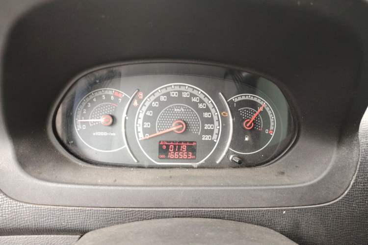 Used Wuling Zhengcheng 2015 1.5L Comfort L3C Instrument Cluster