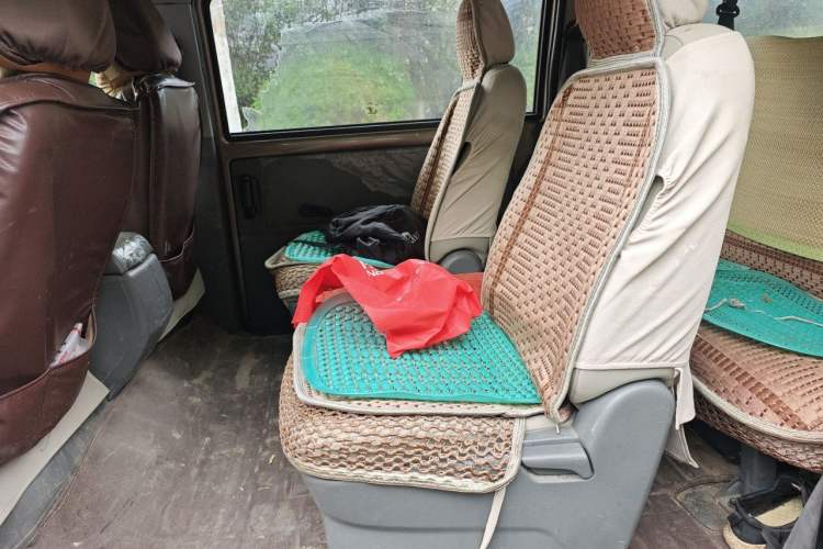 Used Wuling Zhengcheng 2015 1.5L Comfort L3C Left Rear Seat