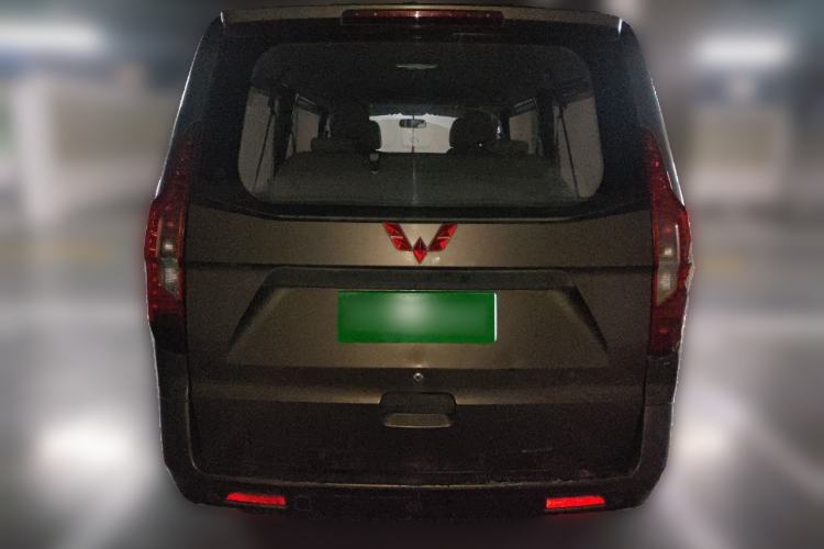 Used Wuling Zhengcheng 2015 1.8L Comfort Model LJ479QE2 Rear