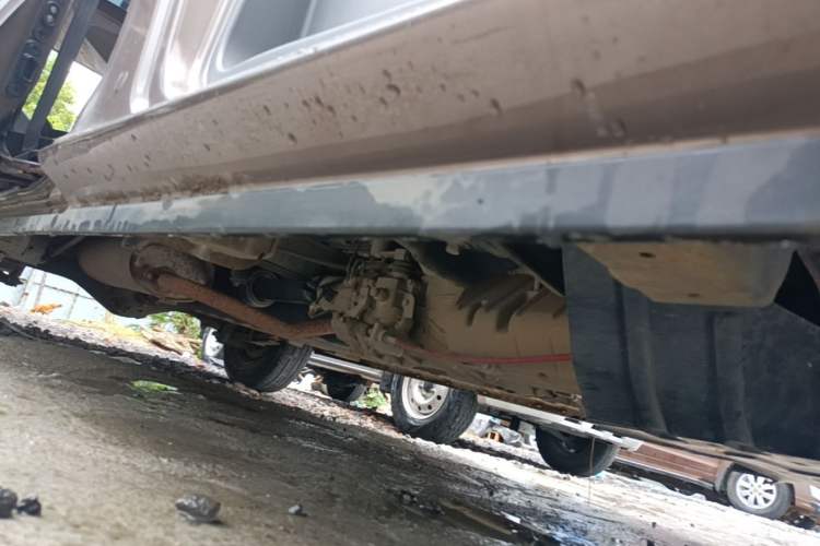Used Wuling Zhengcheng 2015 1.5L Comfort L3C Right Side Sill