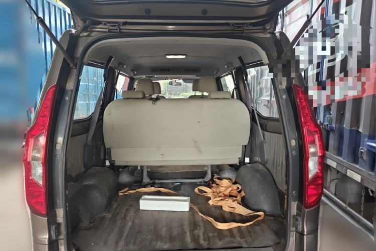 Used Wuling Zhengcheng 2015 1.5L Comfort L3C Trunk
