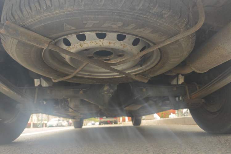 Used Wuling Zhengcheng 2015 1.5L Comfort L3C Chassis Rear