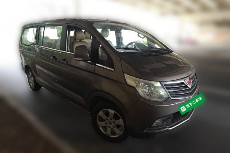Used Wuling Zhengcheng 2015 1.8L Comfort Model LJ479QE2 Front Right 45 Deg