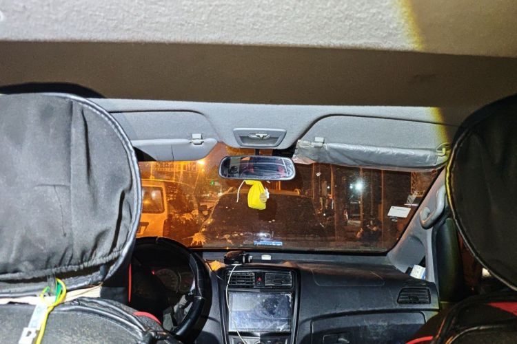 Used Wuling Zhengcheng 2015 1.5L Comfort L3C Headliner