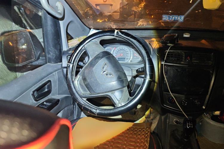 Used Wuling Zhengcheng 2015 1.5L Comfort L3C Steering Wheel