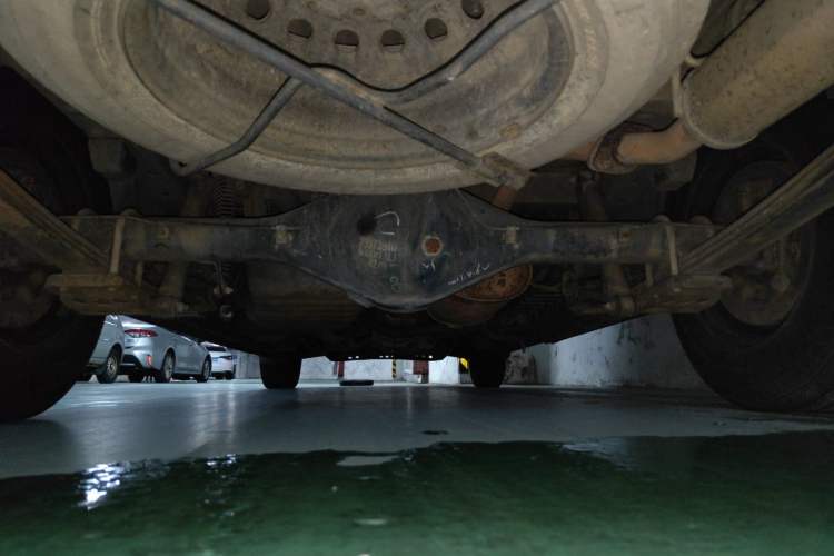 Used Wuling Zhengcheng 2015 1.5L Comfort L3C Chassis Rear