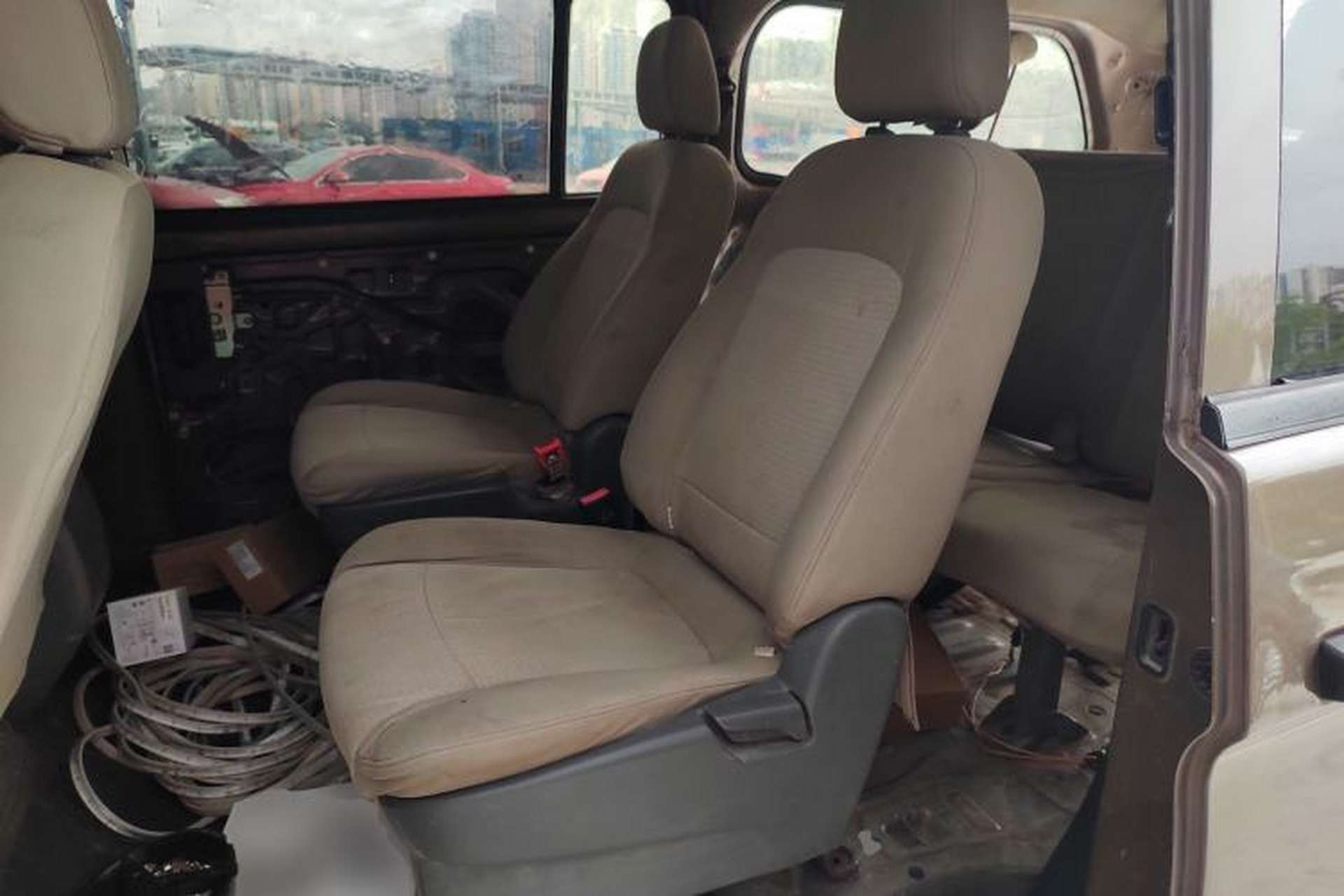 Used Wuling Zhengcheng 2015 1.8L Comfort Model LJ479QE2 Left Rear Seat