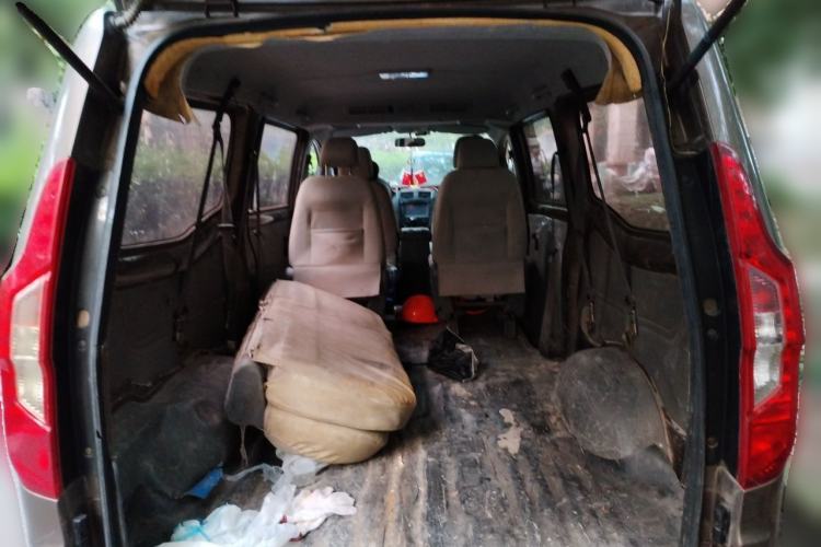 Used Wuling Zhengcheng 2015 1.5L Comfort L3C Trunk