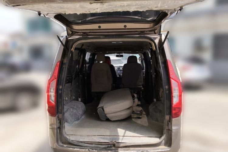 Used Wuling Zhengcheng 2015 1.8L Comfort Model LJ479QE2 Trunk