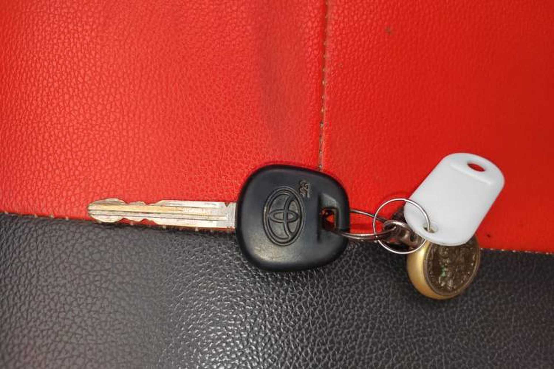 Used Wuling Zhengcheng 2015 1.8L Comfort Model LJ479QE2 Vehicle Key