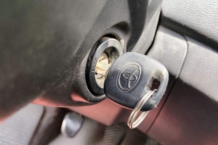 Used Wuling Zhengcheng 2015 1.8L Comfort Model LJ479QE2 Vehicle Key